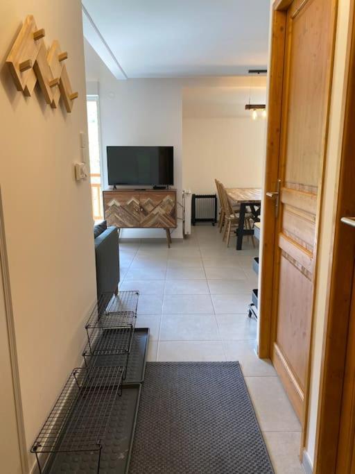 Charmant T4 Duplex Vue Montagne Loudenvielle Εξωτερικό φωτογραφία